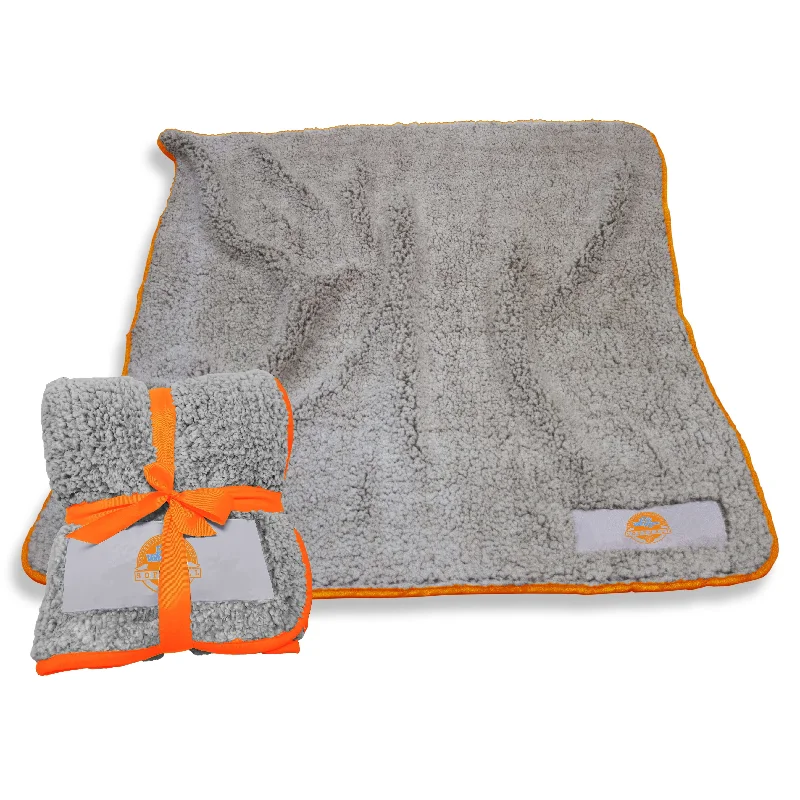 Team logo quilts for sports fans-Tennessee Lady Vols Softball Frosty Fleece