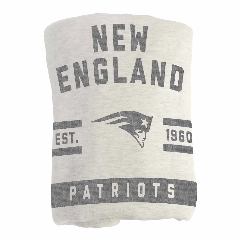 Team bath towels with logo print-New England Patriots Oatmeal Sweatshirt Blanket