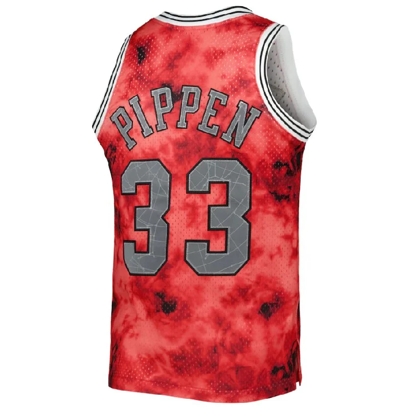 Custom basketball jersey for senior night and graduations-C.Bulls #33 Scottie Pippen Mitchell & Ness 1997-98 Galaxy Swingman Jersey Red Stitched American Basketball Jersey