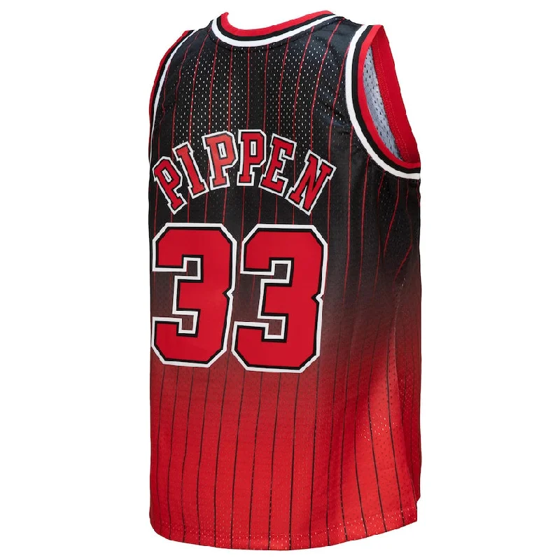 Basketball jersey with moisture-wicking material for comfort-C.Bulls #33 Scottie Pippen Mitchell & Ness 1995-96 Hardwood Classics Fadeaway Swingman Player Jersey Red Black Stitched American Basketball Jersey