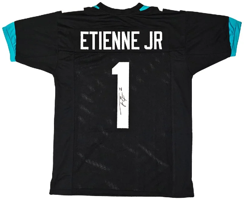 Soccer jersey with moisture-wicking technology-Travis Etienne Jacksonville Signed Black Football Jersey BAS