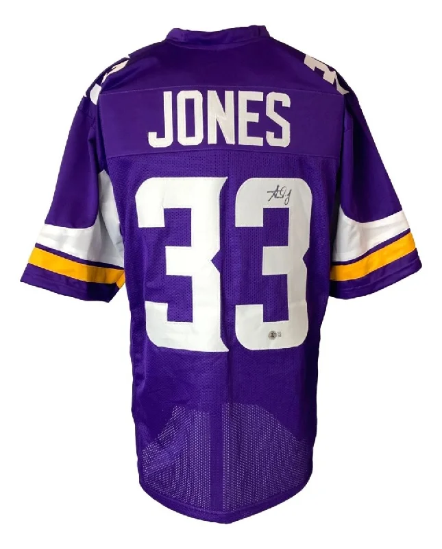 Soccer jersey with breathable fabric for comfort-Aaron Jones Minnesota Signed Purple Football Jersey BAS ITP