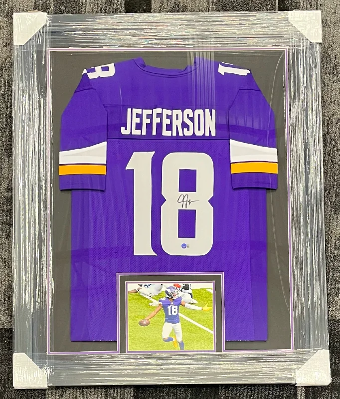 Custom soccer jersey with vibrant and bold colors-Justin Jefferson Signed & Professionally Framed Custom Purple Football Jersey