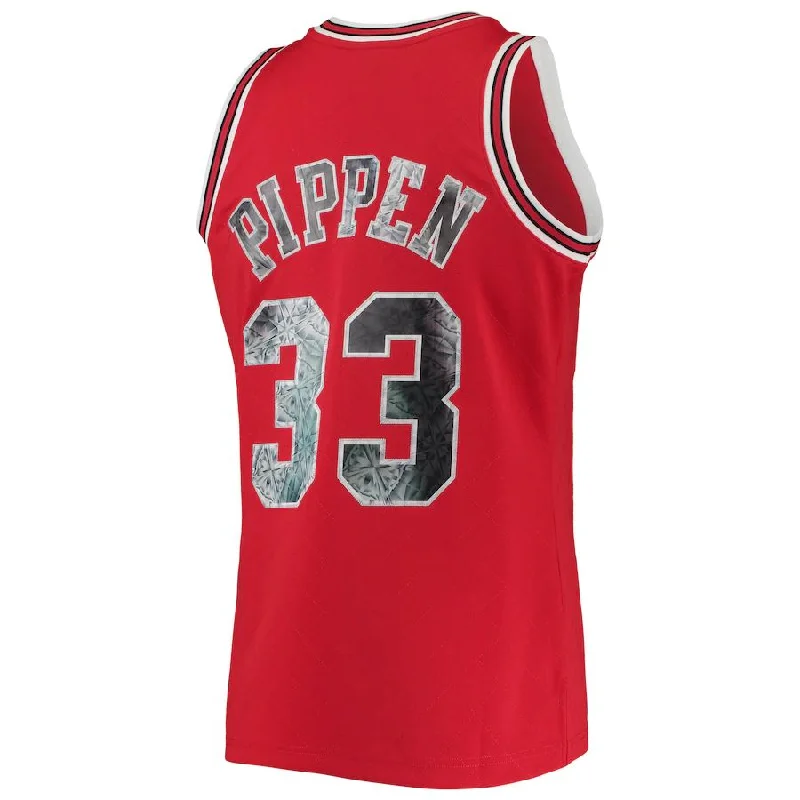 Personalized basketball jersey with team mascot logo-C.Bulls #33 Scottie Pippen Mitchell & Ness 1996-97 Hardwood Classics 75th Anniversary Diamond Swingman Jersey Red Stitched American Basketball Jersey